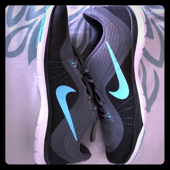 Nike Shoes - Brand New! Nike Sneakers